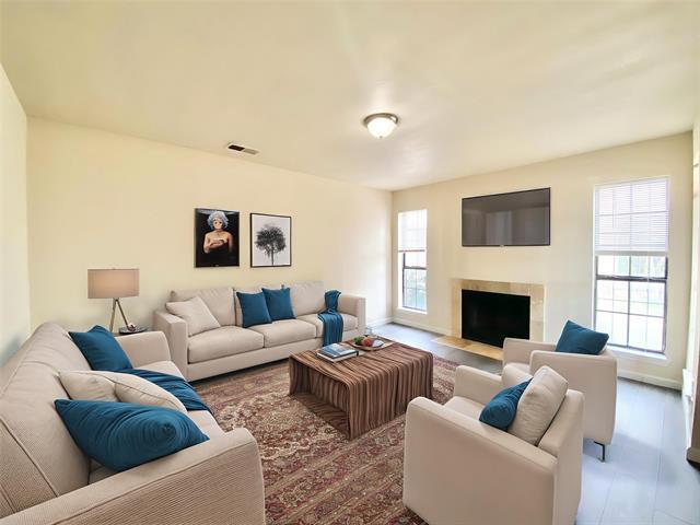 8001 Rothington Rd in Dallas, TX - Building Photo - Building Photo