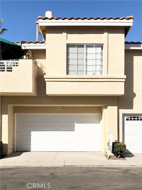property at 25163 Via Azul