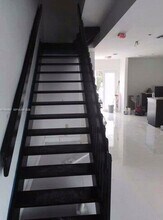 16529 NE 26th Ave in North Miami Beach, FL - Building Photo - Building Photo