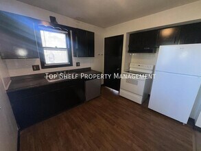 4319 67th St in Urbandale, IA - Building Photo - Building Photo