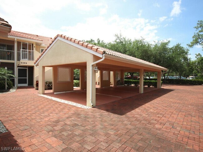 property at 2462 Hidden Lake Dr