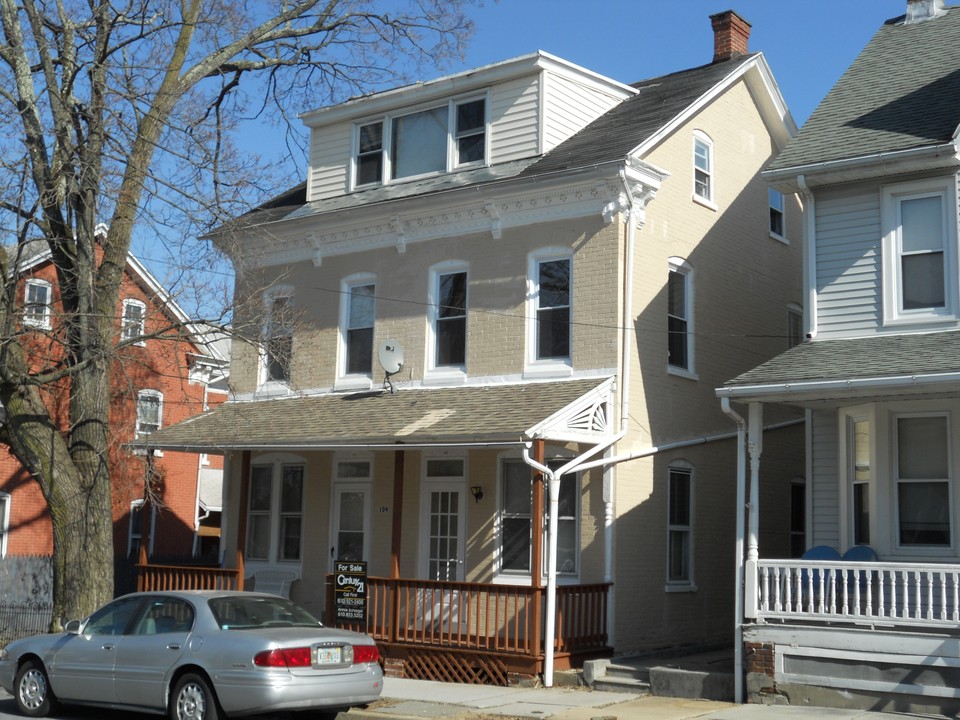 109 Werner St in Wernersville, PA - Building Photo