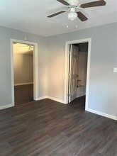 4406 Pease St-Unit -2 in Houston, TX - Building Photo - Building Photo
