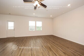 113 Glacier Wy in La Vergne, TN - Building Photo - Building Photo