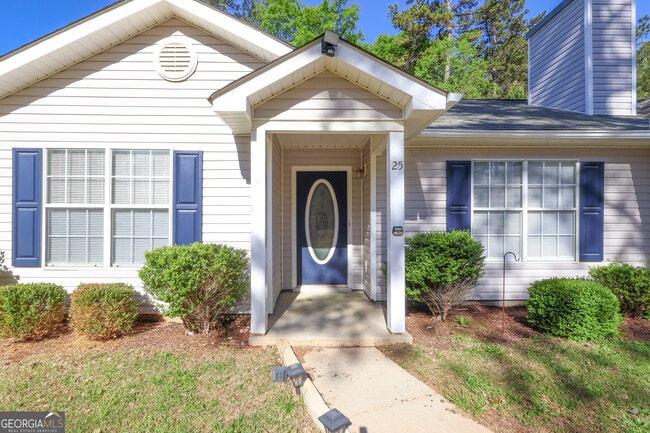 property at 25 Saddlebrook Dr
