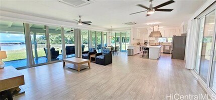 47-375-375 Kamehameha Hwy in Kaneohe, HI - Building Photo - Building Photo