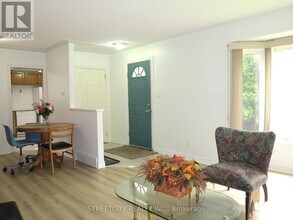 452 Castlegrove Blvd in London, ON - Building Photo - Building Photo