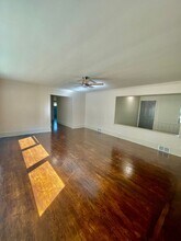 201 Neal Dr in Charlotte, NC - Building Photo - Building Photo