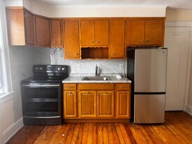 1591 Wyndmoor Ave, Unit 2 in Hillside, NJ - Building Photo