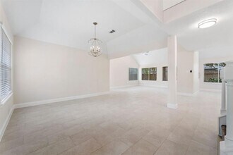 49 W Southfork Pines Cir in Spring, TX - Building Photo - Building Photo