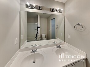 341 Freeman Cir in Villa Rica, GA - Building Photo - Building Photo