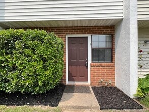 5 Harpoon Ct in Williamsburg, VA - Building Photo - Building Photo