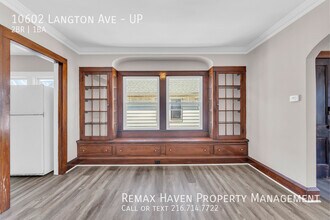 10602 Langton Ave in Garfield Heights, OH - Foto de edificio - Building Photo