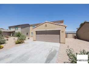 804 Mid Way in Coolidge, AZ - Building Photo - Building Photo