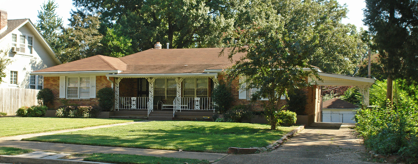 198-200 S Cox St in Memphis, TN - Building Photo