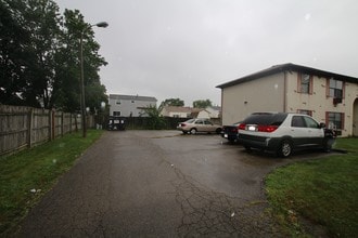 Riverbend Apartments in Columbus, OH - Building Photo - Building Photo