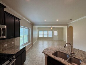 10301 Crescendo Ln in Austin, TX - Building Photo - Building Photo