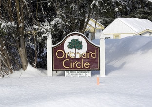 Orchard Circle in Farmington, NH - Building Photo - Building Photo