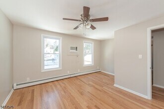 19 Main Rd in Montville, NJ - Building Photo - Building Photo