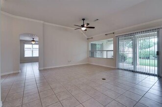 9117 Starwood Ln in Denton, TX - Building Photo - Building Photo