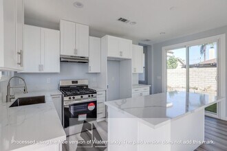 11875 Wisteria Ave in Fountain Valley, CA - Building Photo - Building Photo