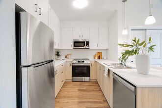 865 Kleinburg Drive in London, ON - Building Photo - Building Photo