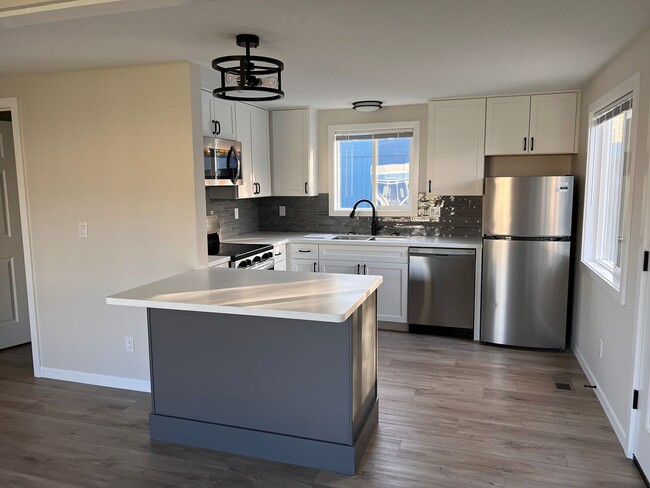1501 Stellar Dr in Kenai, AK - Building Photo - Building Photo