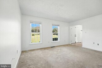 10719 Old Colchester Rd in Lorton, VA - Building Photo - Building Photo