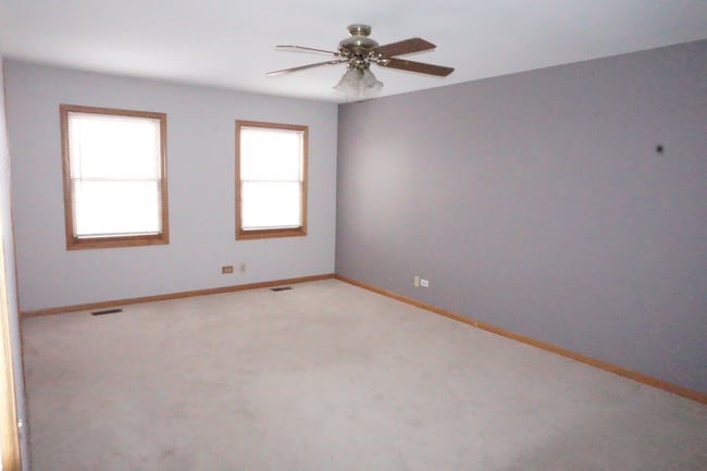 3740 Pope Ct in Plano, IL - Building Photo - Building Photo