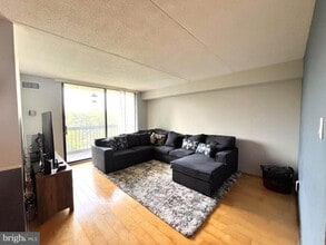6300 Stevenson Ave in Alexandria, VA - Building Photo - Building Photo