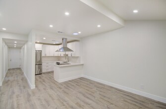 1650 Colusa Ave in Davis, CA - Foto de edificio - Building Photo