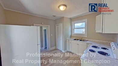 1009 Orange St in Wilmington, NC - Building Photo - Building Photo