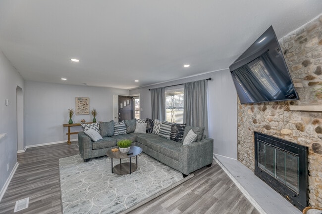 4445 Ayrshire St in Indianapolis, IN - Building Photo - Building Photo