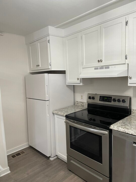 183 Washington St, Unit 183A in Dover, NH - Foto de edificio