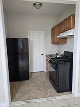 142 Johnson Ave in Newark, NJ - Building Photo - Building Photo