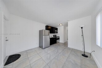 1145 NW 3rd St in Miami, FL - Building Photo - Building Photo