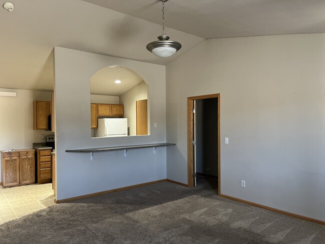 4616 Chalkstone Dr in Rapid City, SD - Building Photo - Building Photo