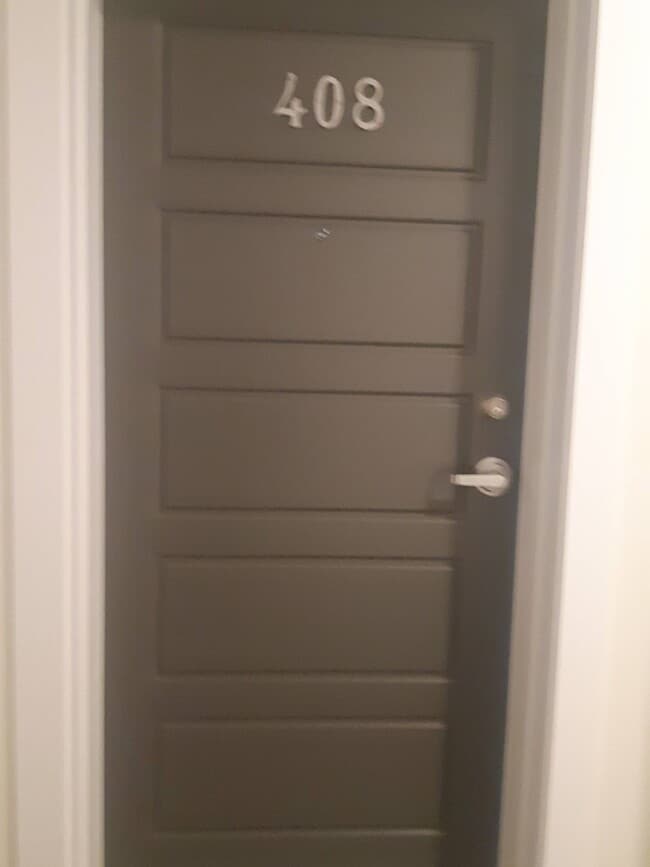 property at 85 Fieldstone Ct