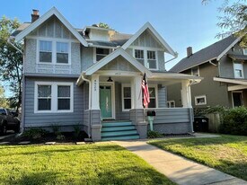 4923 Chicago St in Omaha, NE - Building Photo