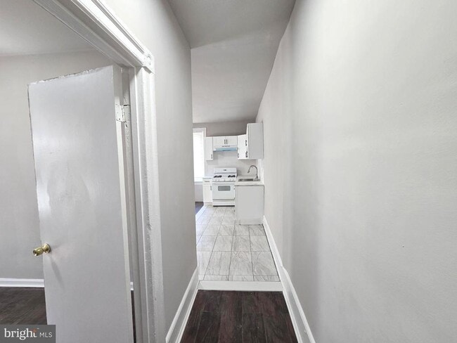 509 E Washington Ln in Philadelphia, PA - Building Photo - Building Photo