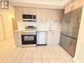 1010 Sandy Beach Rd in Pickering, ON - Building Photo - Building Photo