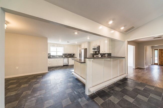 property at 3627 Tartan Ln