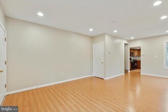 104 Poplar St in West Chester, PA - Building Photo - Building Photo