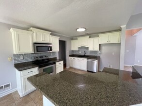 4343 Genevieve Dr in Southaven, MS - Building Photo - Building Photo