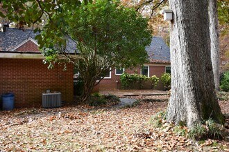 530 Sunset Dr in Sanford, NC - Building Photo - Building Photo