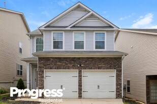307 Hidden Creek Ln in Canton, GA - Building Photo