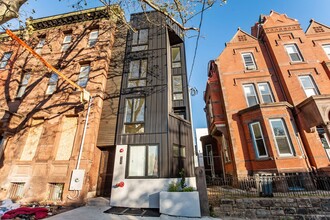 933 N 29th St in Philadelphia, PA - Building Photo - Building Photo