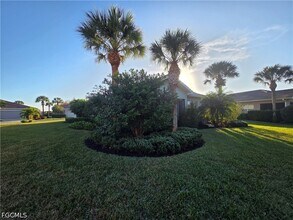 10640 Camarelle Cir in Ft. Myers, FL - Building Photo - Building Photo