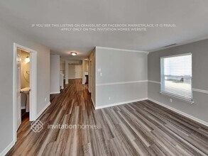 6816 Wandering Creek Dr in Charlotte, NC - Foto de edificio - Building Photo