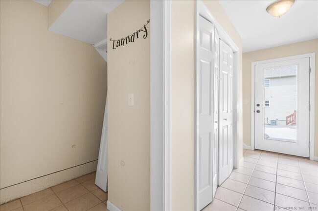 67 Corning Rd in Norwich, CT - Building Photo - Building Photo